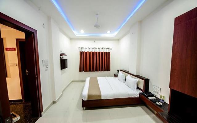 Hotel Durga Silver Line